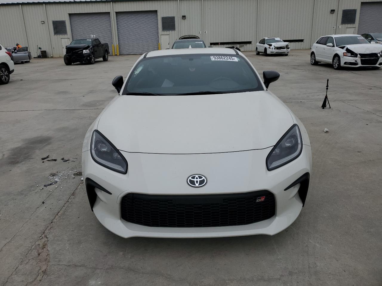 Toyota 86 Image 11