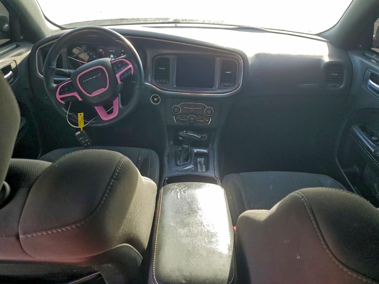 Dodge Charger Sxt Image 2