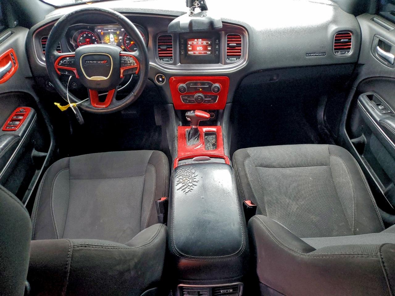 Dodge Charger Se Image 6