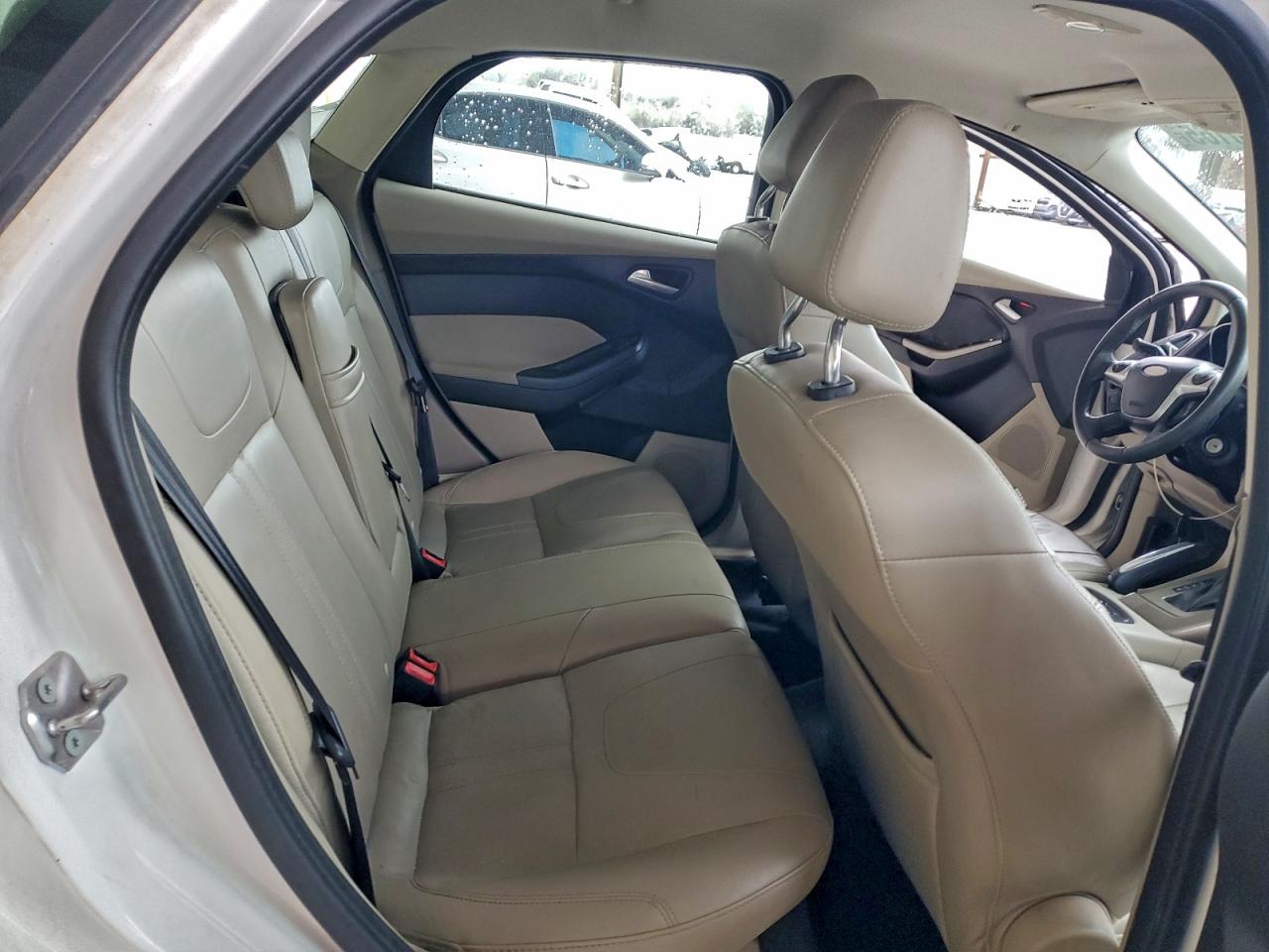 Ford Focus Sel Image 12