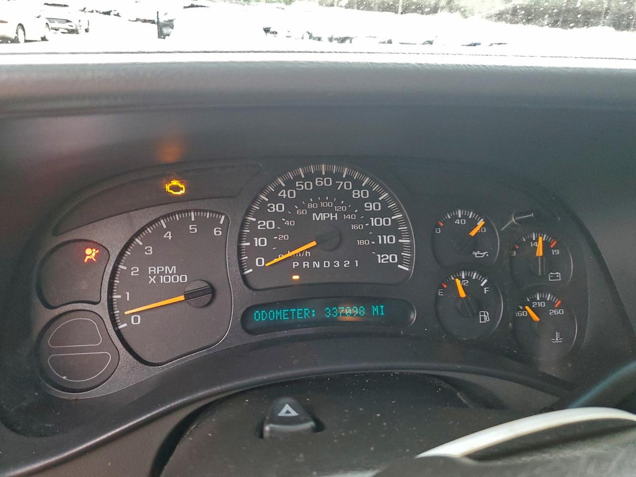 Chevrolet Suburban K1500 Image 8