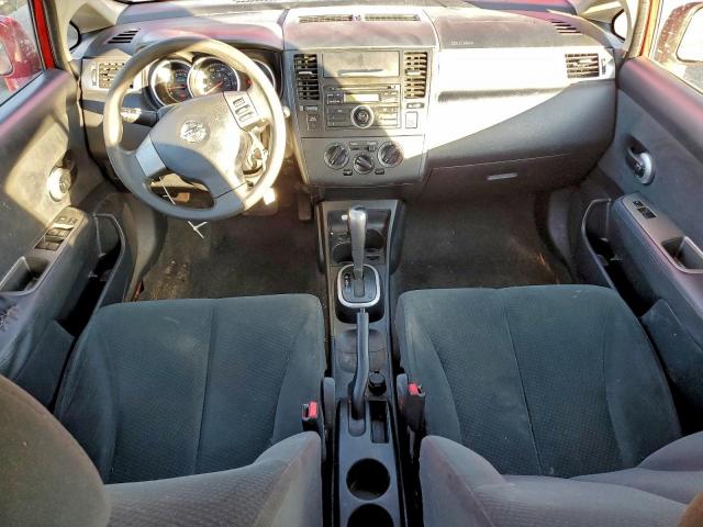 Nissan Versa S Image 4