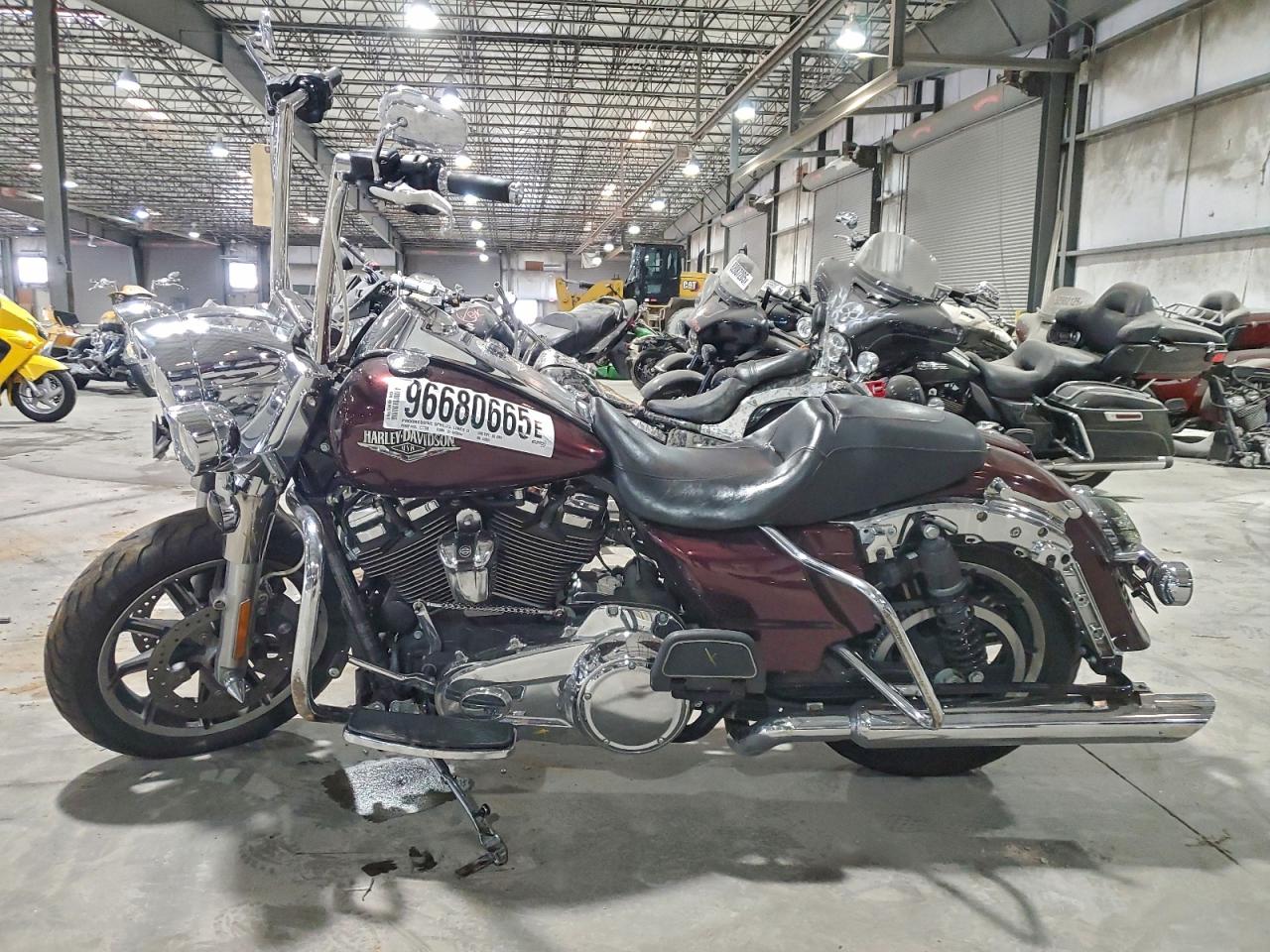 Harley-Davidson Fl Road King Image 3