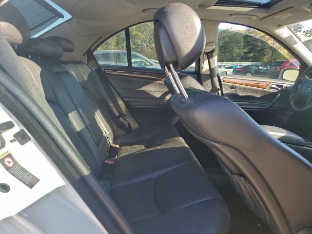 Mercedes-Benz C-Class 280 4matic Image 11