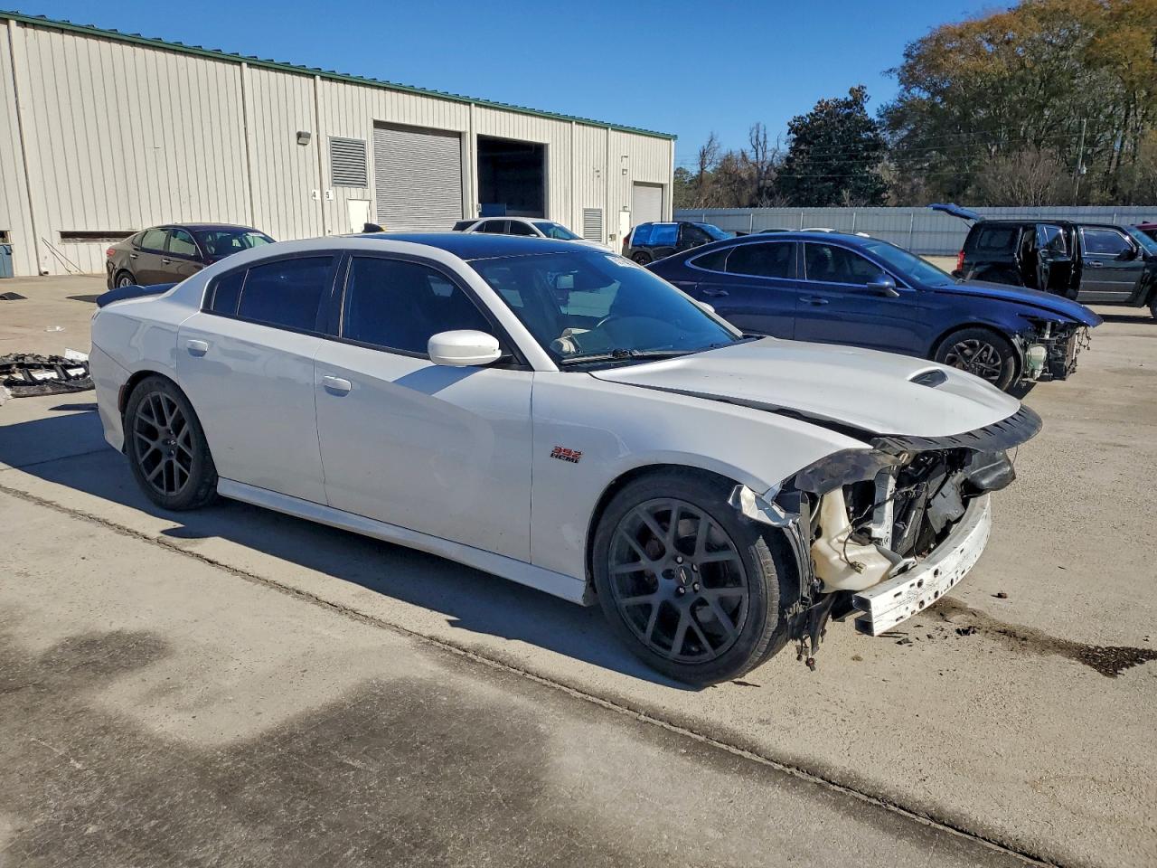 Dodge Charger R/t 392 Image 3