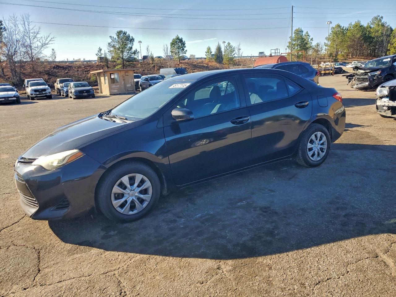 Toyota Corolla L Image 1