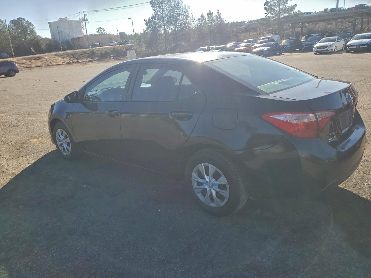 Toyota Corolla L Image 12