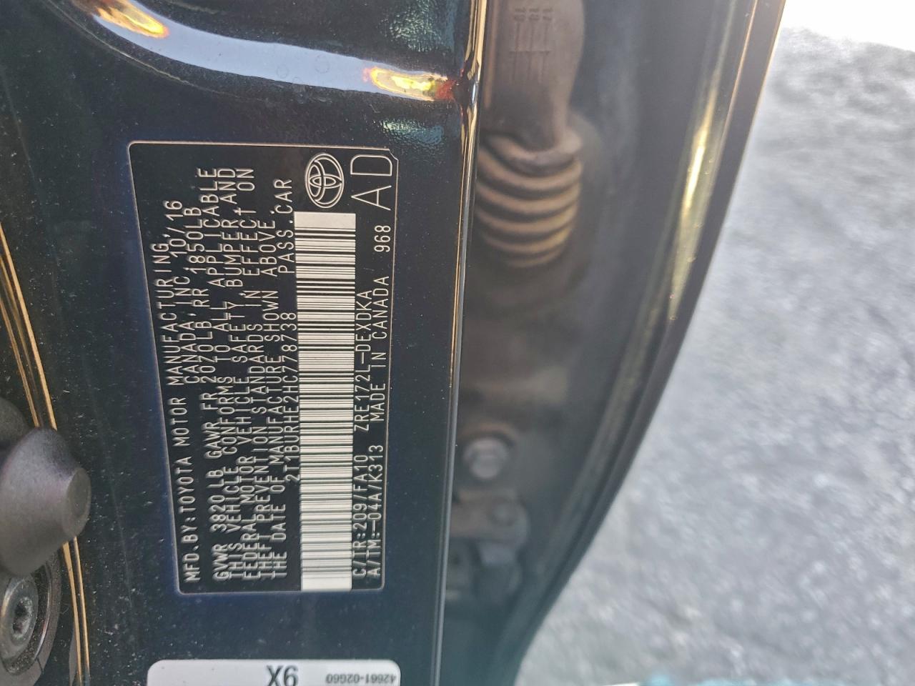 Toyota Corolla L Image 11