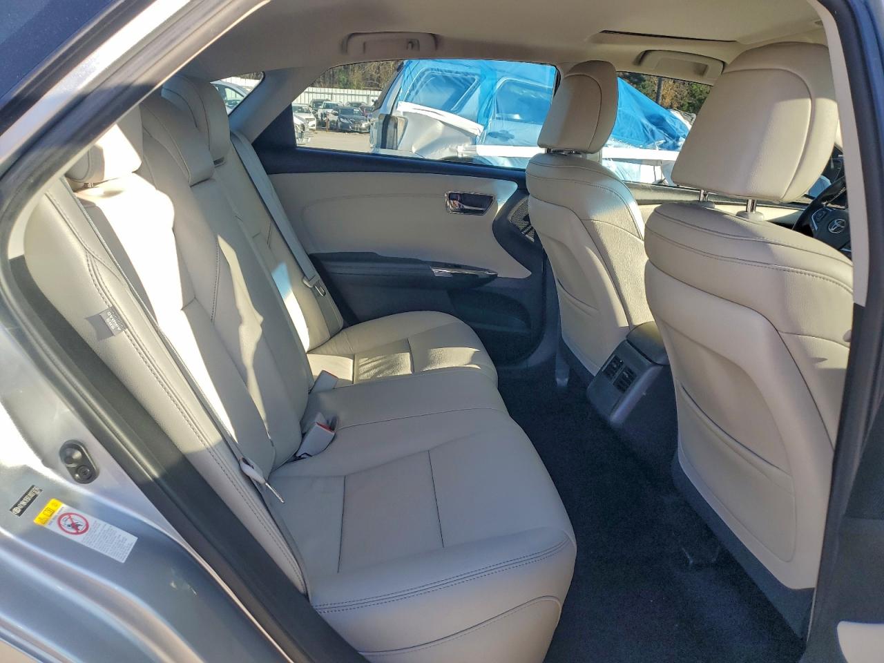 Toyota Avalon Xle Image 7