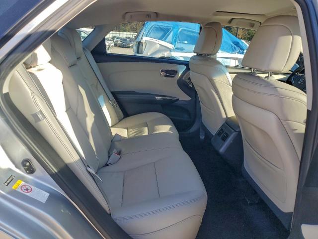 Toyota Avalon Xle Image 7