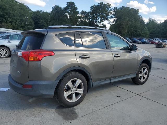 Toyota RAV4 Xle Image 4