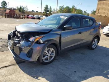  Salvage Nissan Kicks