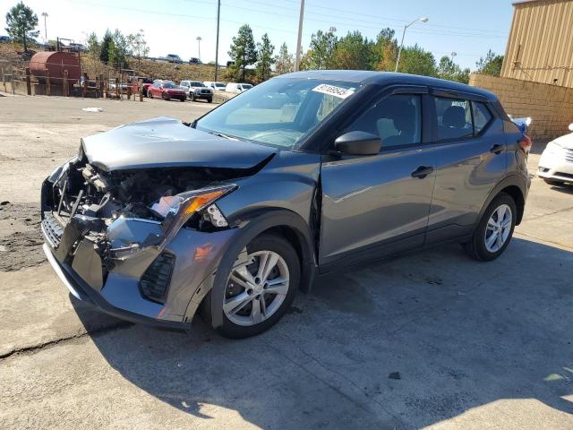  Salvage Nissan Kicks