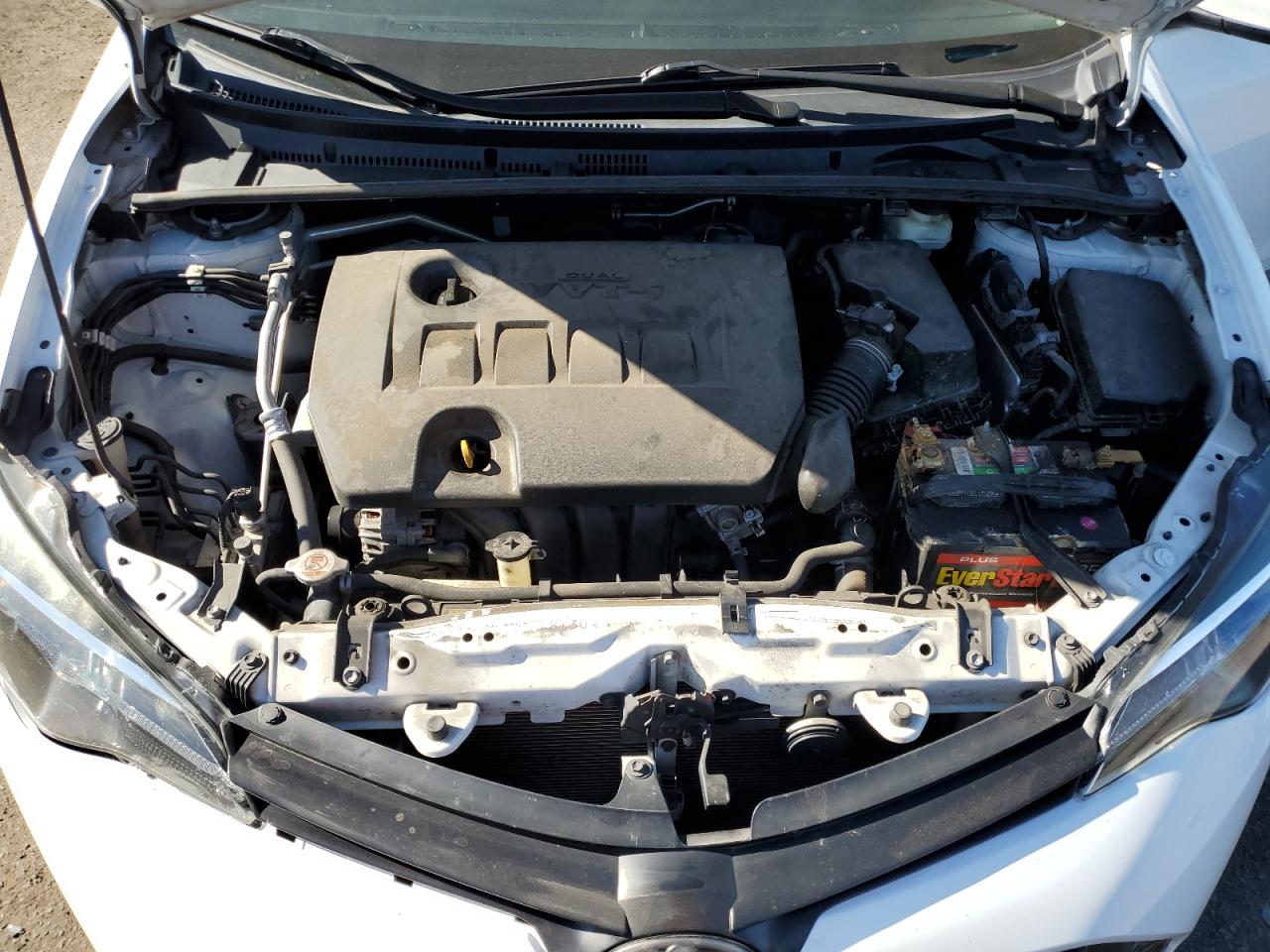 Toyota Corolla L Image 7