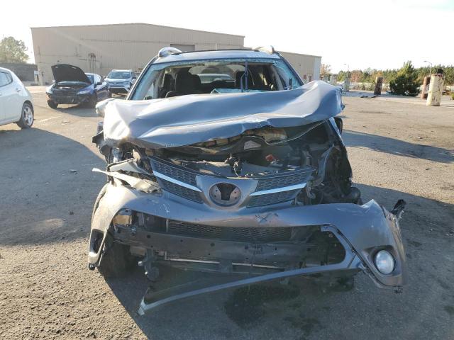 Toyota RAV4 Xle Image 11