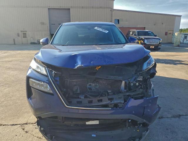 Nissan Rogue Sv Image 3