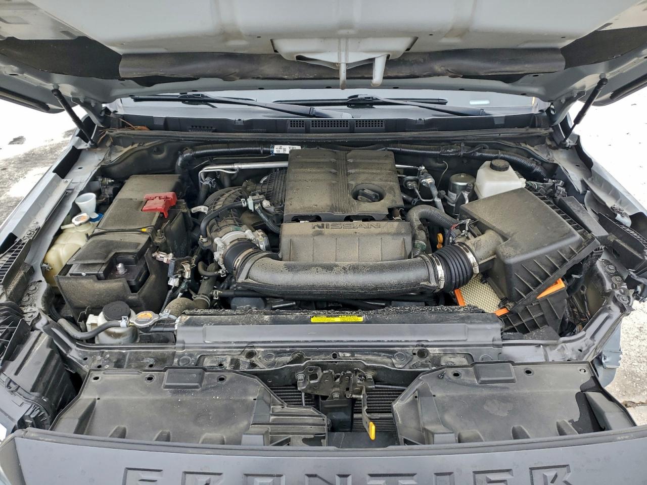 Nissan Frontier S Image 11