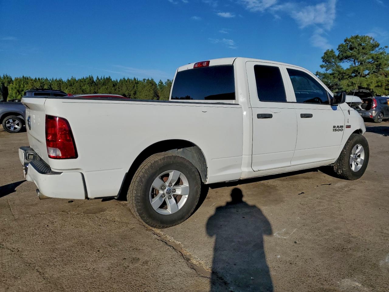 Ram 1500 St Image 8