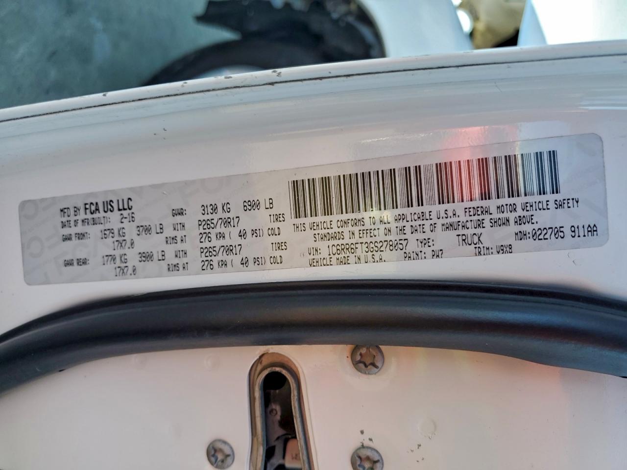 Ram 1500 St Image 11