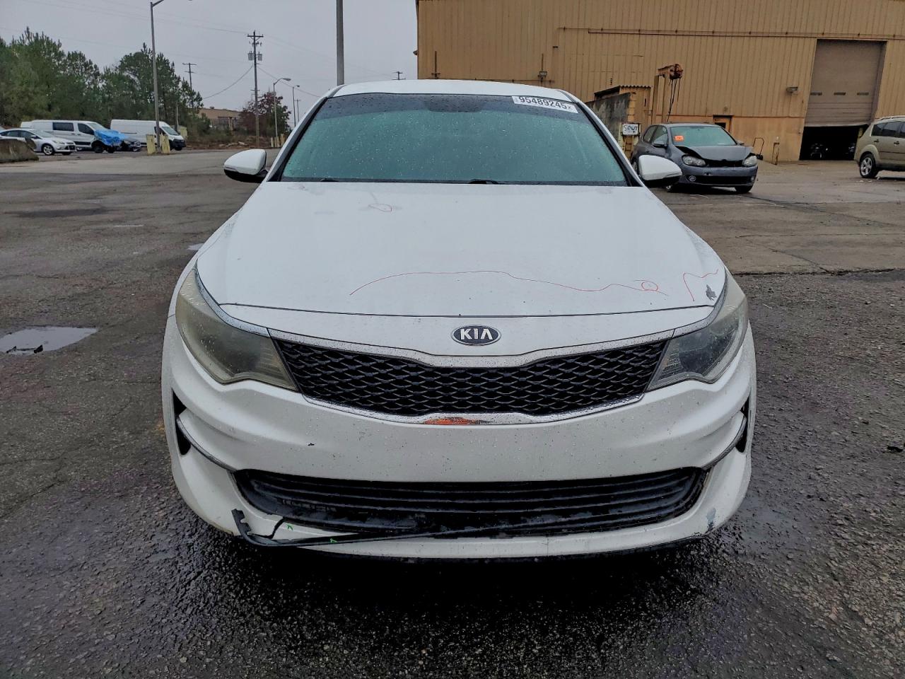 Kia Optima Lx Image 2