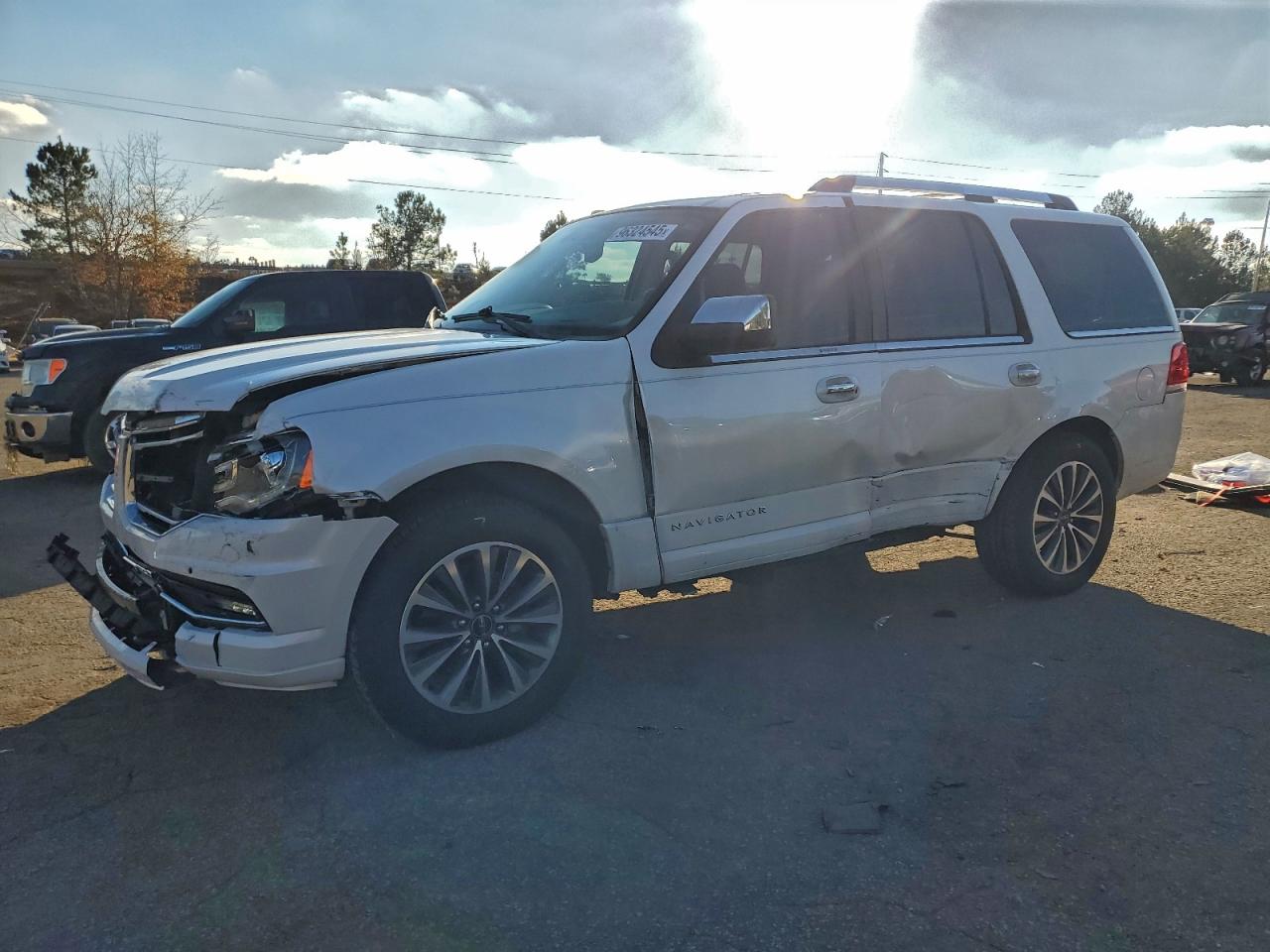 Lincoln Navigator Select Image 1