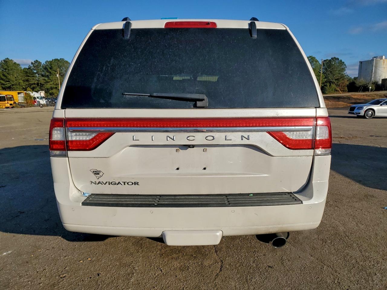Lincoln Navigator Select Image 7