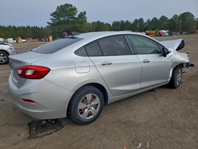 Chevrolet Cruze Ls Image 2