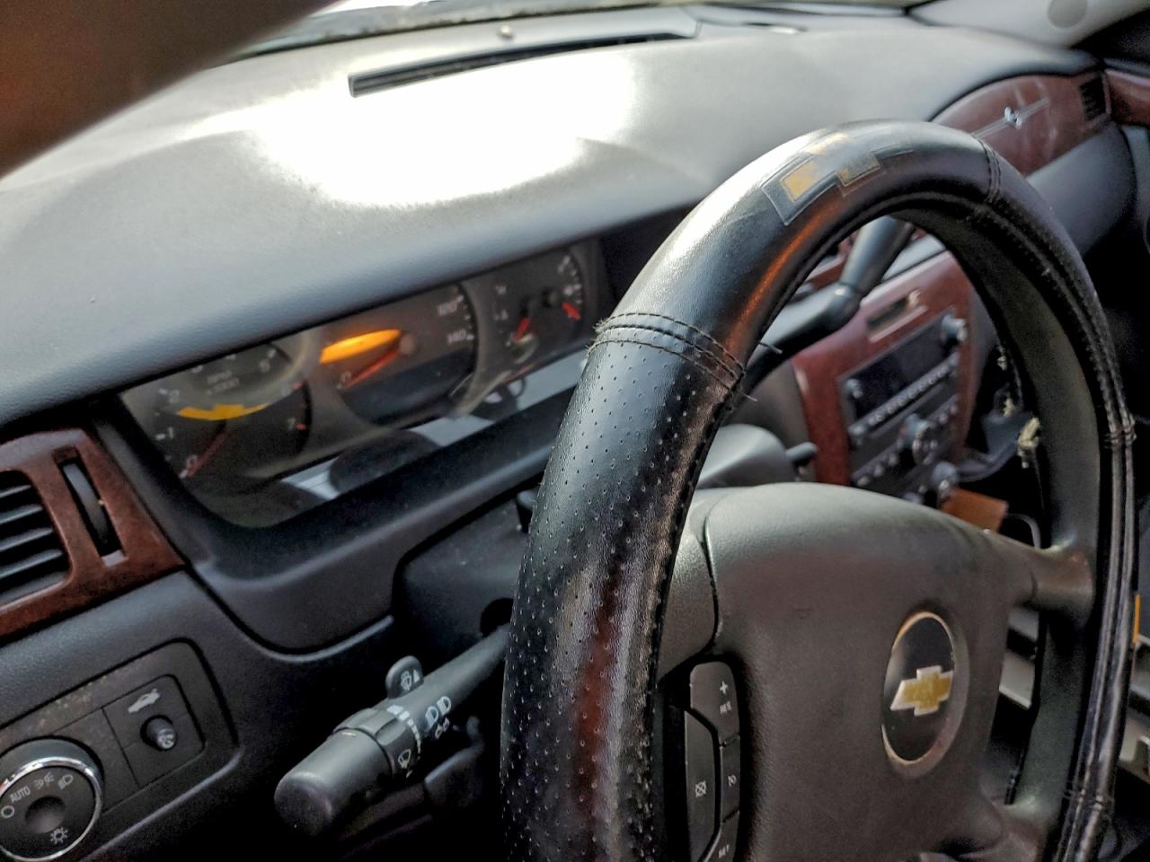 Chevrolet Impala Police Image 12