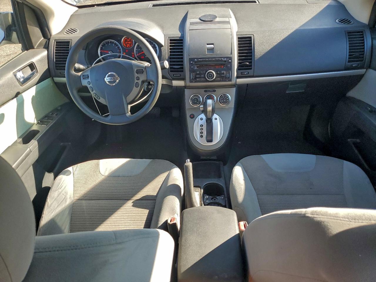 Nissan Sentra 2.0 Image 5