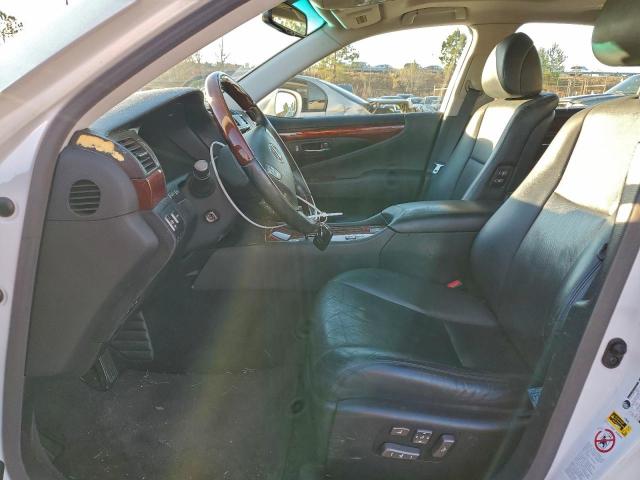 Lexus LS 460 Image 7