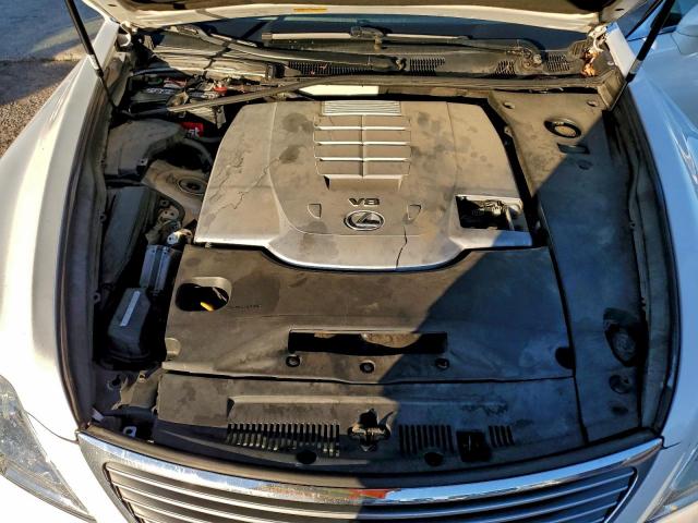 Lexus LS 460 Image 11