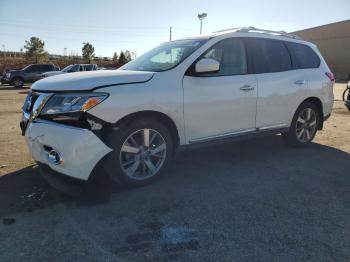  Salvage Nissan Pathfinder