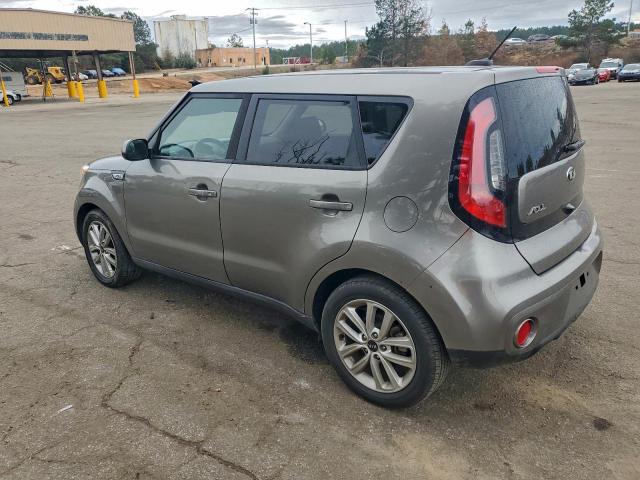 Kia Soul + Image 7