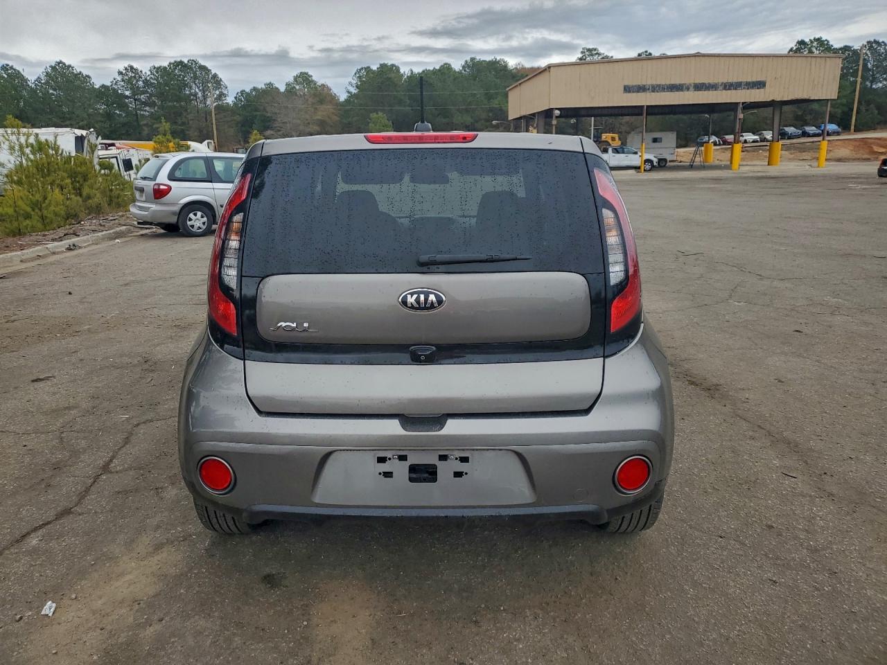 Kia Soul + Image 3