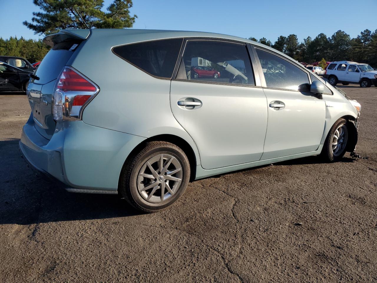 Toyota Prius Image 8