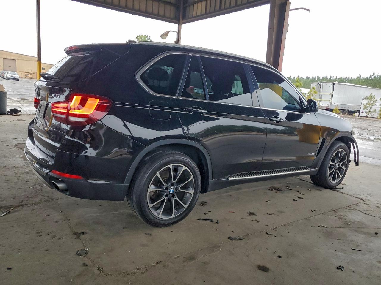 BMW X Series Xdrive35i Image 2