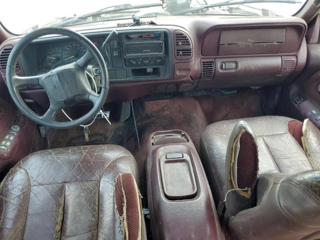 GMC Suburban C1500 Image 8