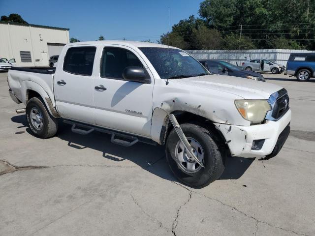 Toyota Tacoma Double Cab Image 11
