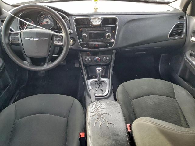 Chrysler 200 Lx Image 8