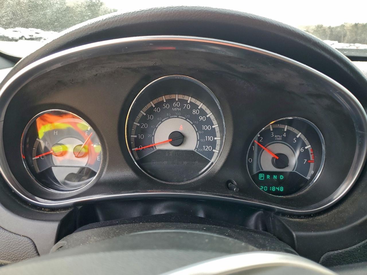 Chrysler 200 Lx Image 12