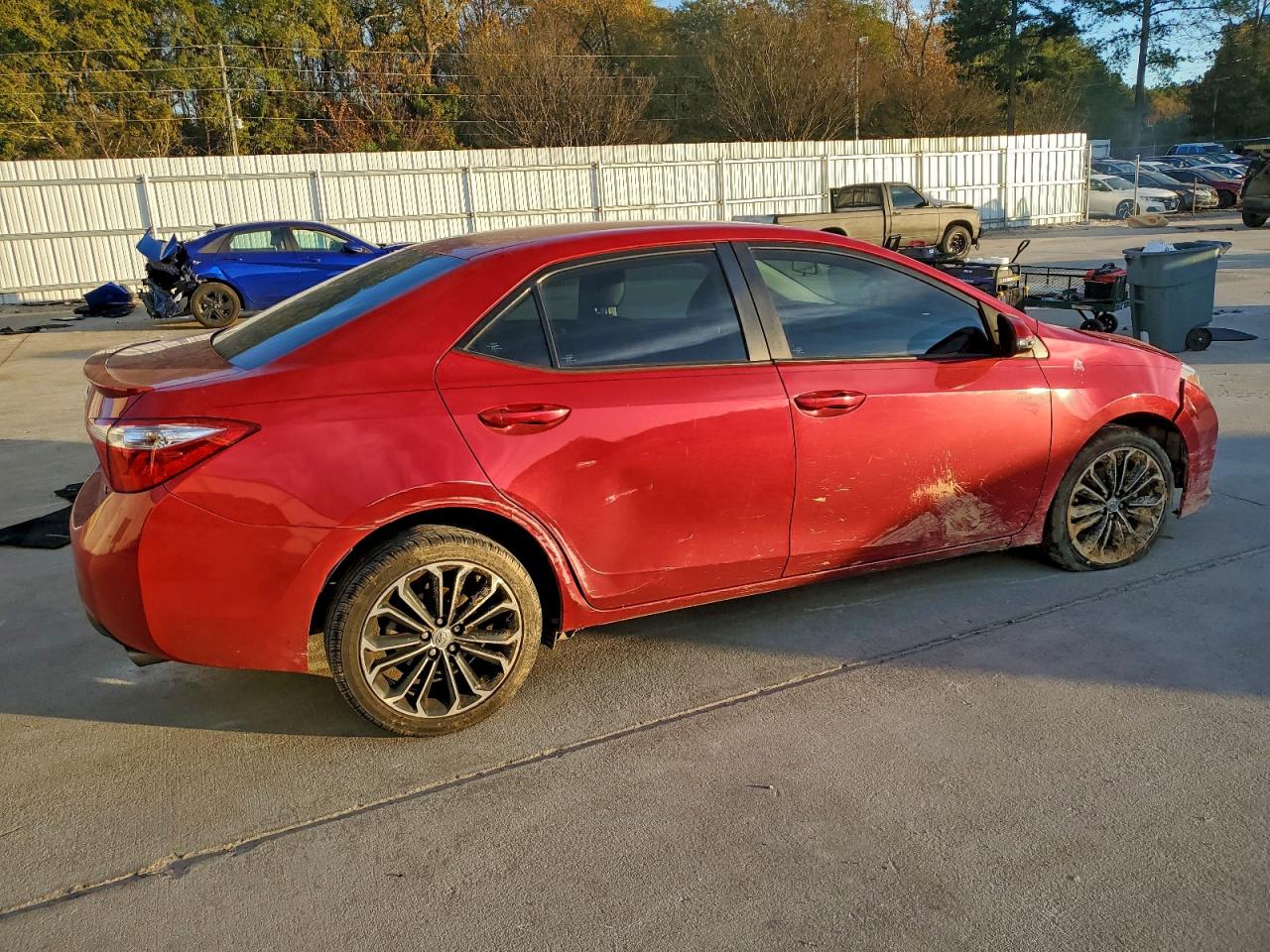 Toyota Corolla L Image 3