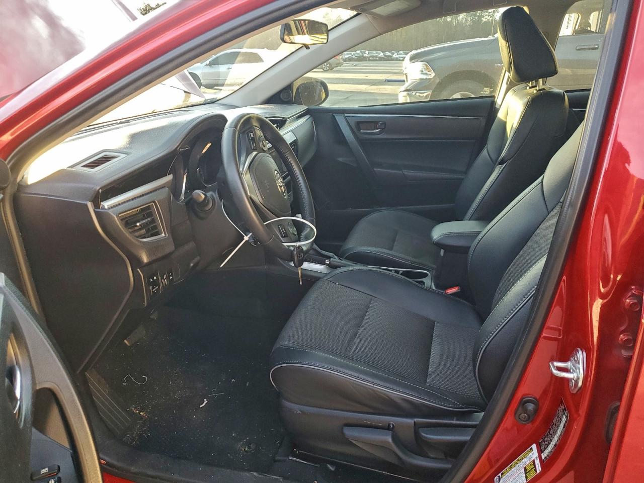 Toyota Corolla L Image 5