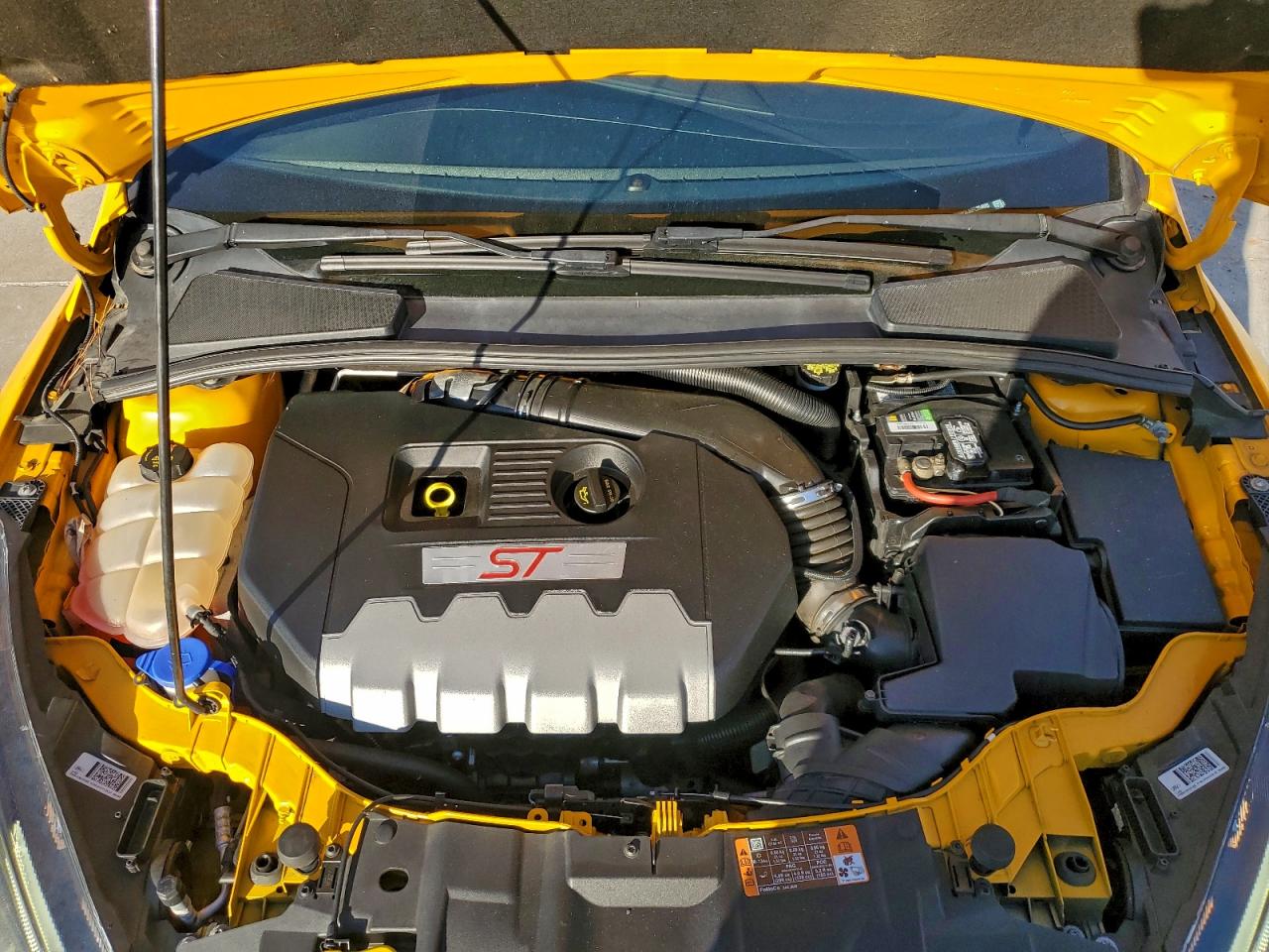 Ford Focus St Image 9