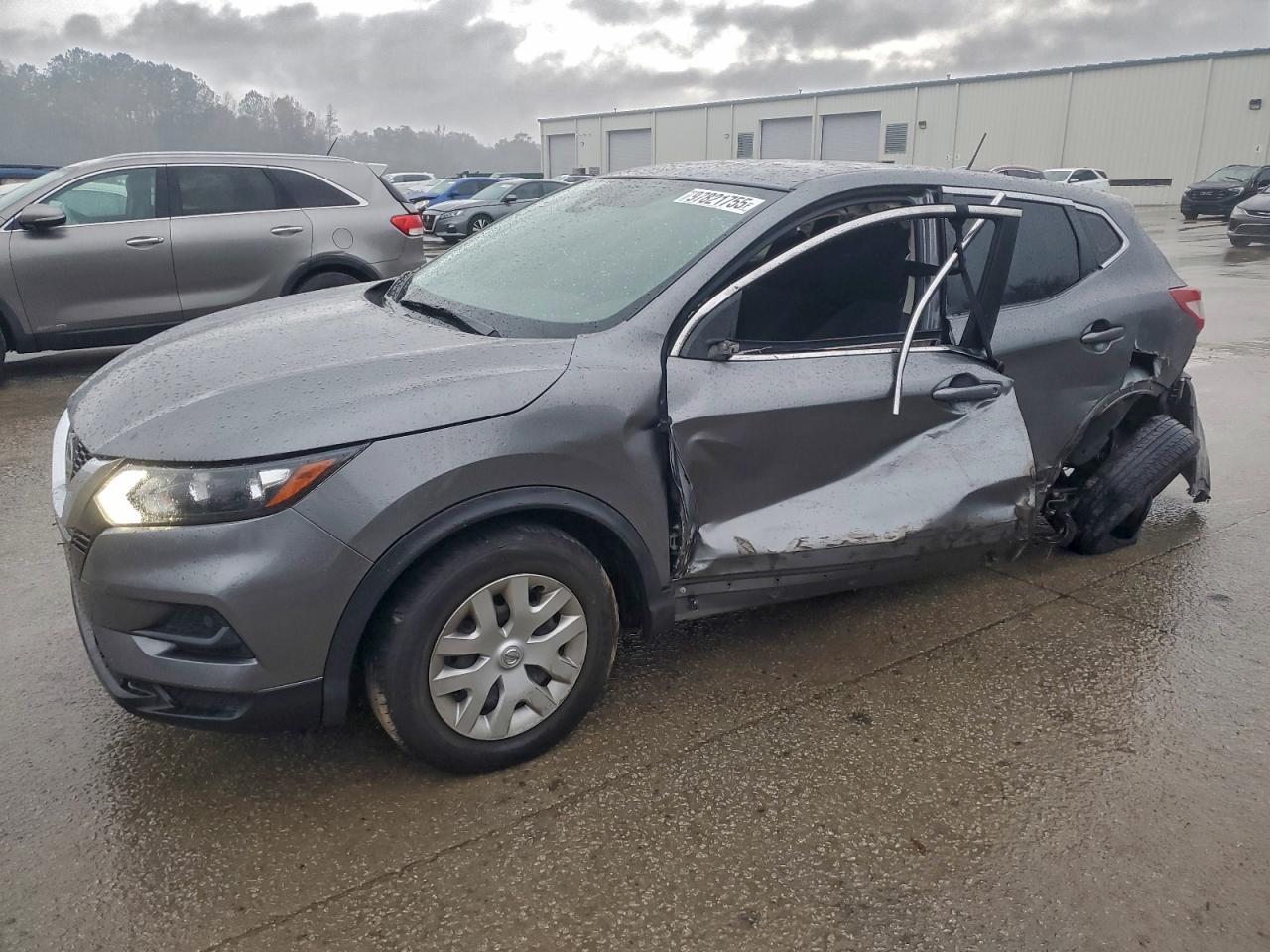 Nissan Rogue S Image 1