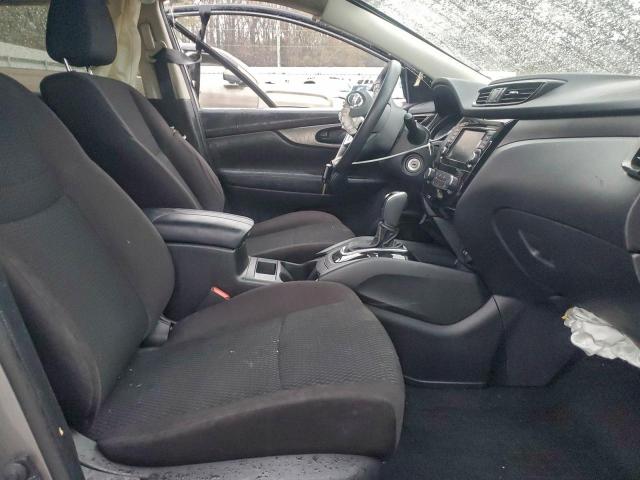 Nissan Rogue S Image 2