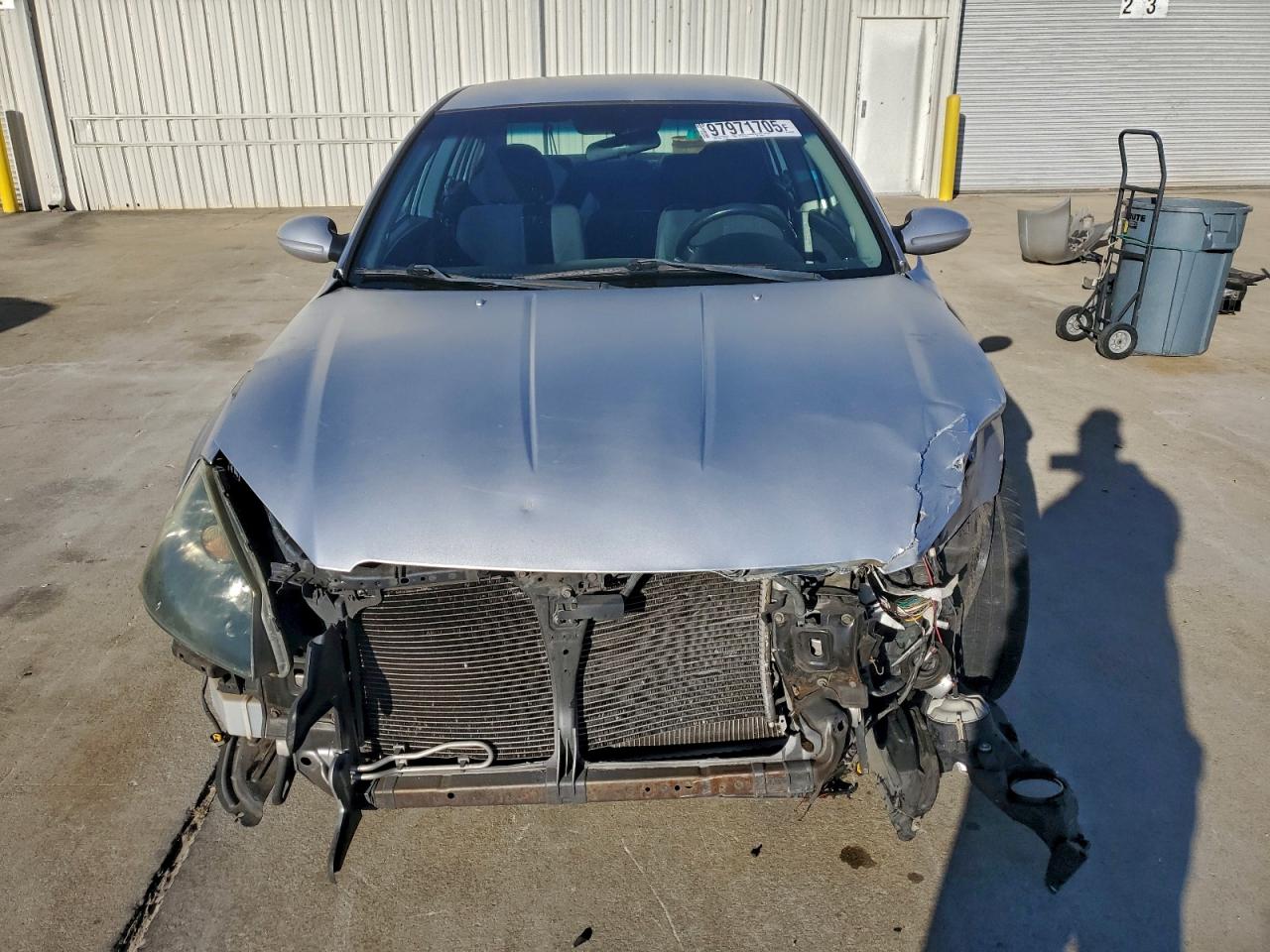 Nissan Altima S Image 10