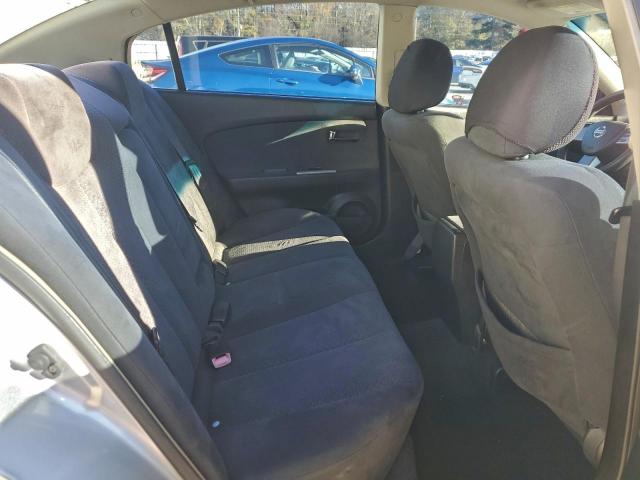 Nissan Altima S Image 11