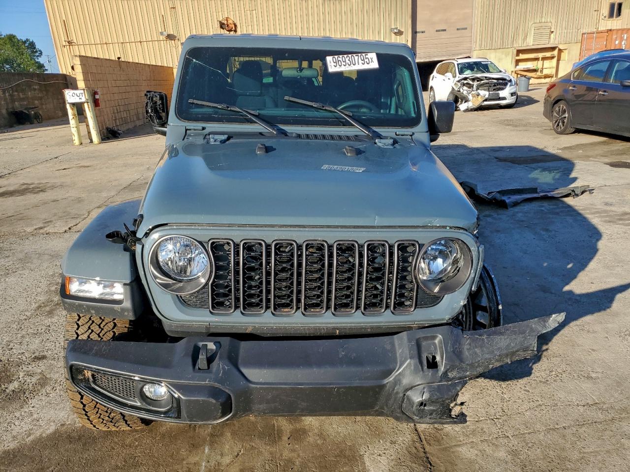Jeep Gladiator Sport Image 6