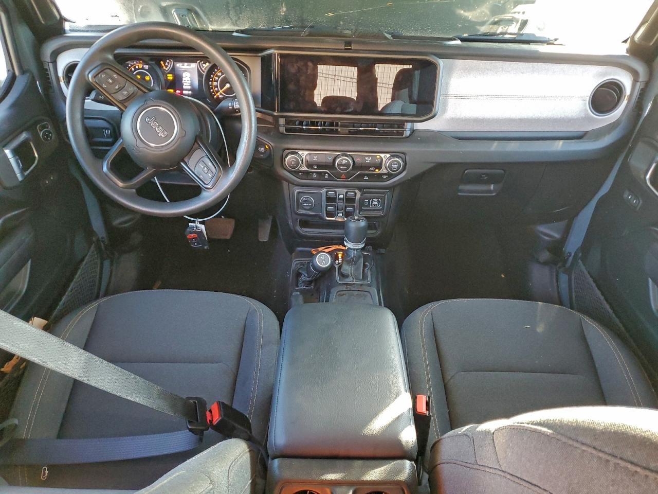 Jeep Gladiator Sport Image 7