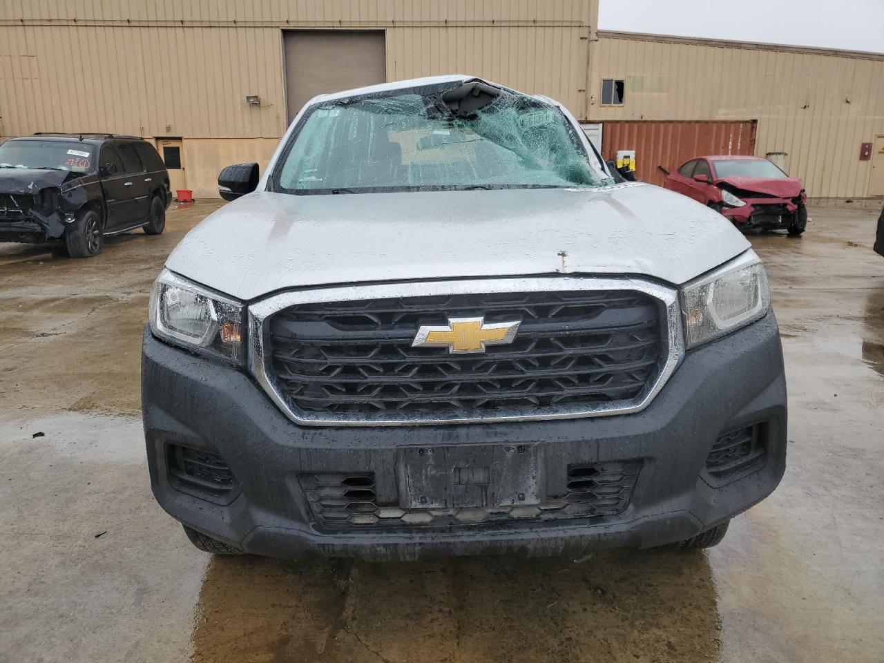 Chevrolet Silverado Image 11